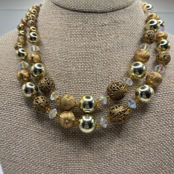 Signed Lisner Vtg Double Strand Gold Tone Open Work Filigree AB Beaded Necklace - Picture 6 of 9